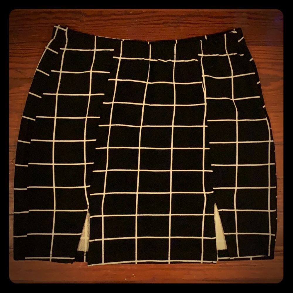 SHEIN Double Slit Checkered skirt